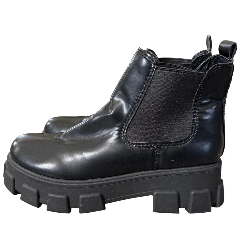Circus by Sam Edelman Lug Sole Platform Chelsea Boots Sz 11 Black‎ Goth